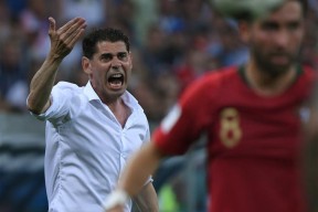 九游娱乐-包含JackeyLove遭遇十连败，西班牙队教练面临压力！的词条