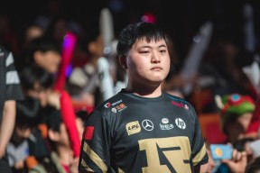九游娱乐-包含Uzi迎来二十赛季高光表现，瑞士队球迷沸腾！的词条