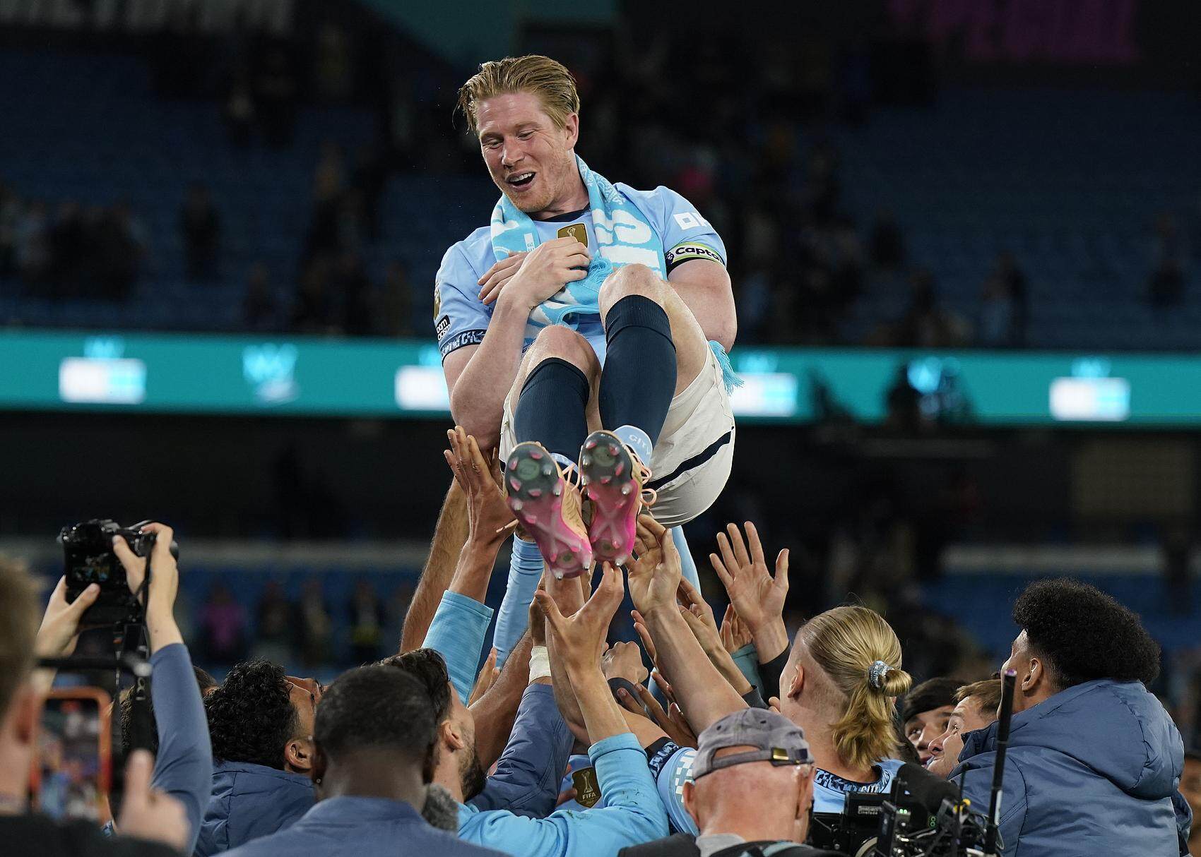 关于C9不断突破!,德布劳内连续十二场比赛得分超过刷新纪录热度持续攀升的信息 关于C9不断突破!,德布劳内连续十二场比赛得分超过刷新纪录热度持续攀升的信息