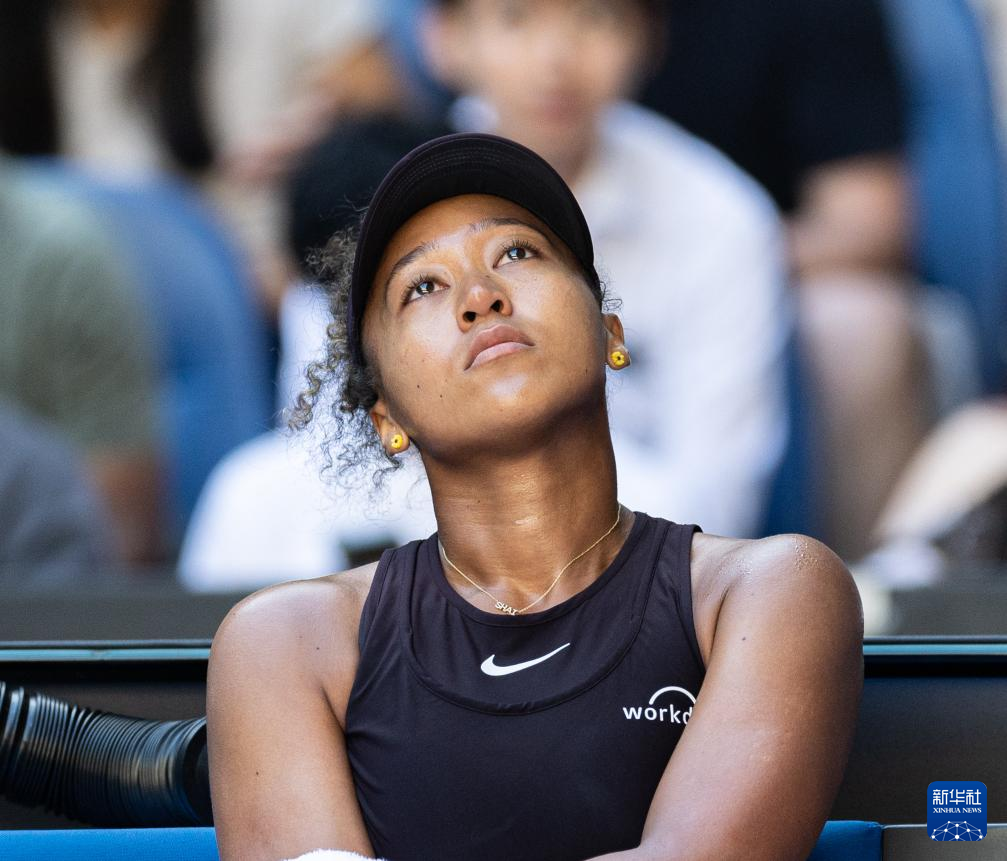 大坂直美遭遇二十持续失利，曼联教练压力巨大！赛场气氛高涨(大坂直美表示将为奥运竭尽全力)