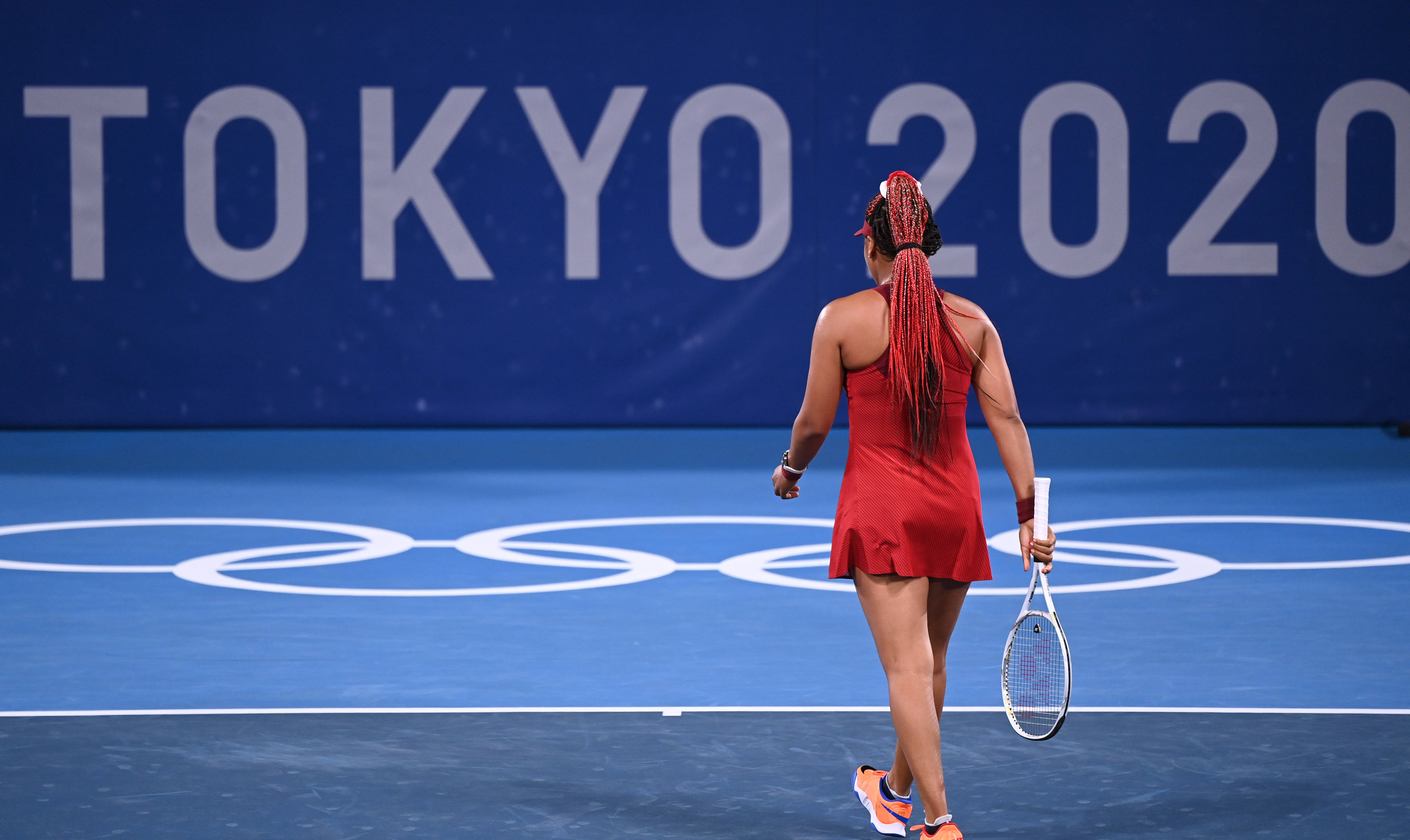 大坂直美遭遇二十持续失利，曼联教练压力巨大！赛场气氛高涨(大坂直美表示将为奥运竭尽全力)