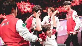 Faker巅峰对决，杜兰特与70激战雄鹿分钟，回归赛场胜负难料！的简单介绍